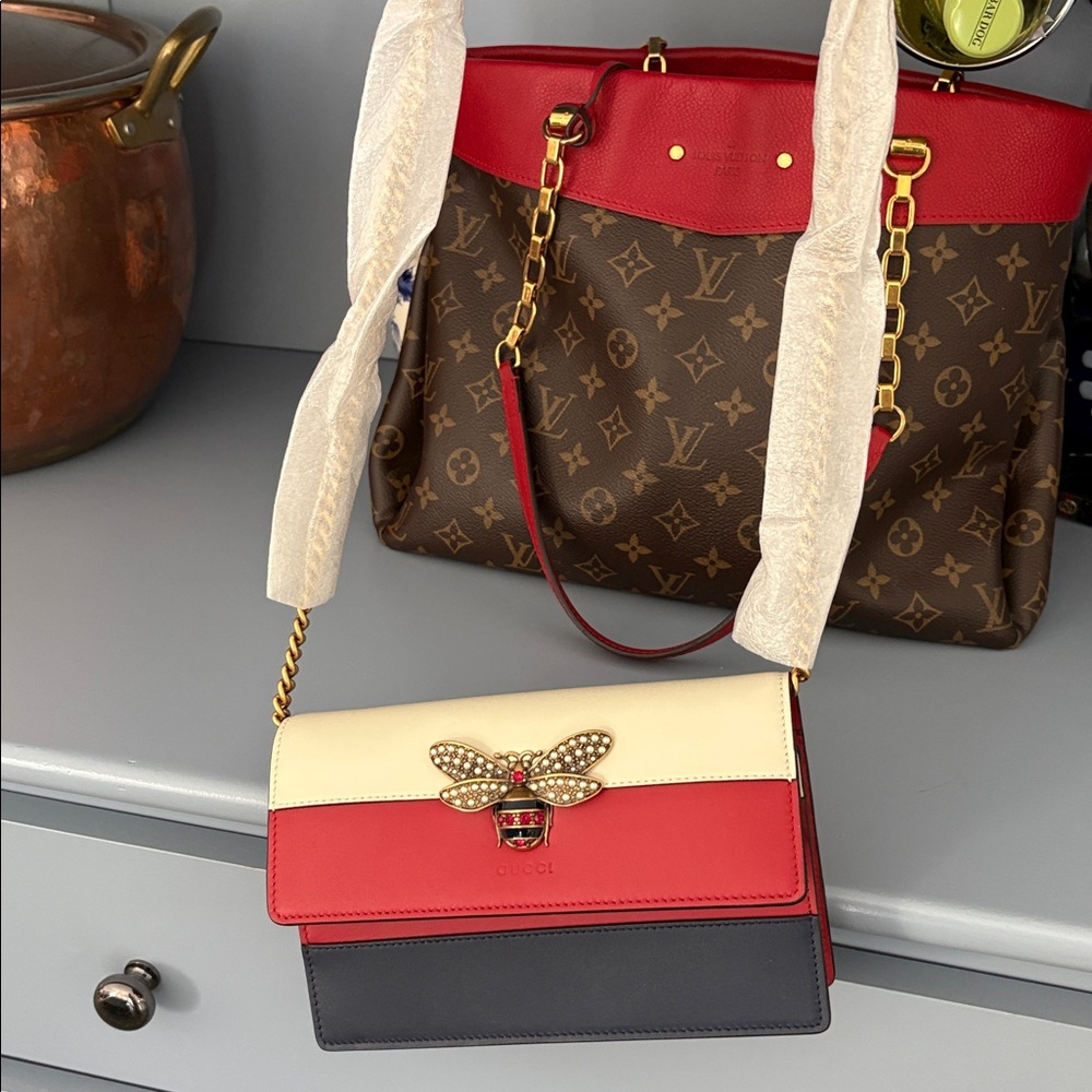 Gucci Crossbody NWT.. - Picture 11 of 11